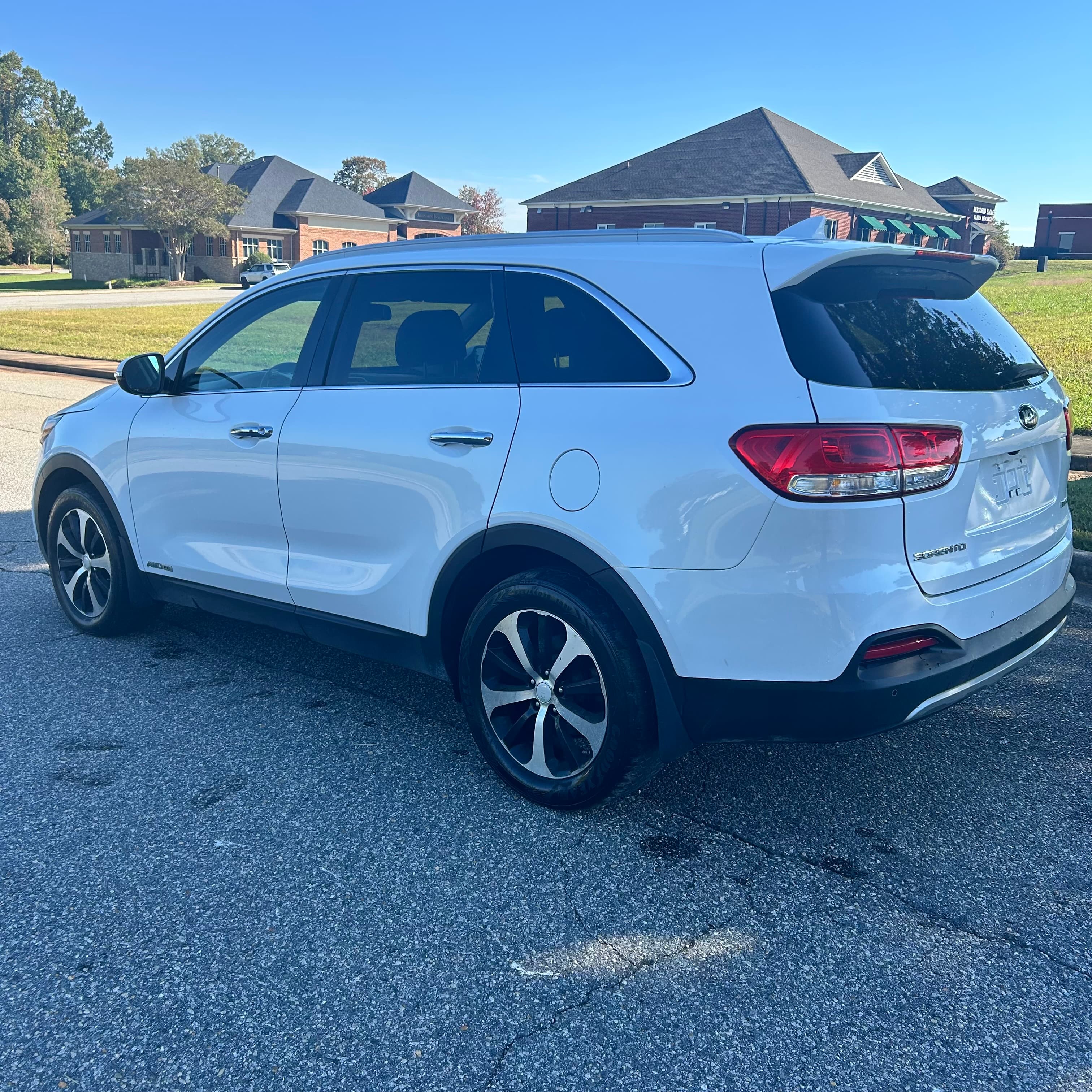 2017 Kia Sorento photo 9