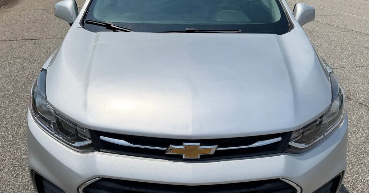 2020 Chevrolet Trax photo 2