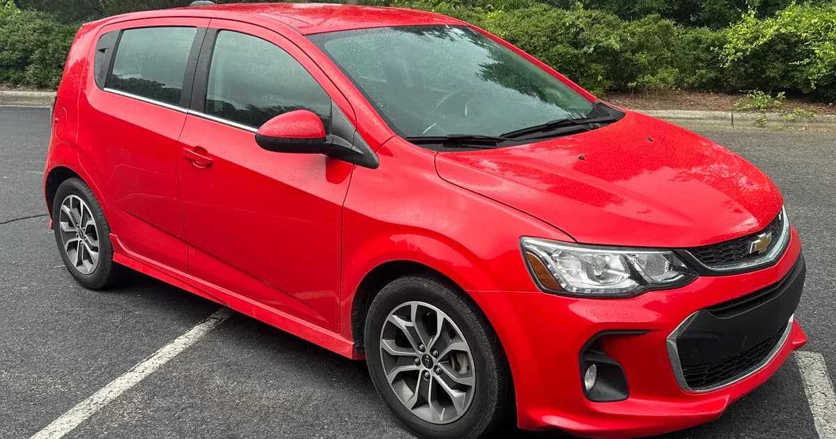 2018 Chevrolet Sonic photo 3
